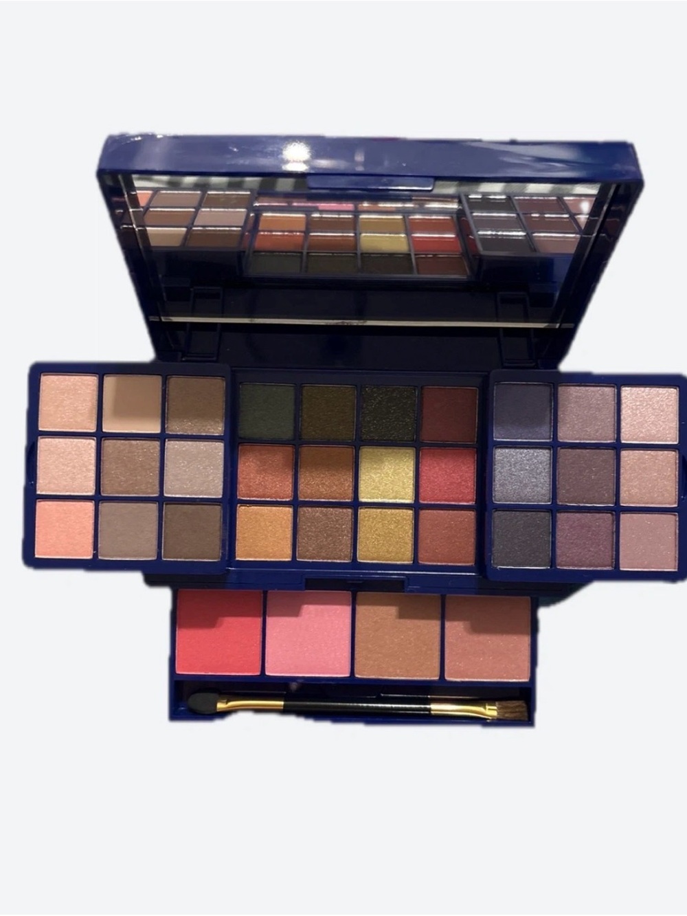 Avon Eyeshadow & Blush Palette in Pink, Gold, Bronze, Peach, Purple